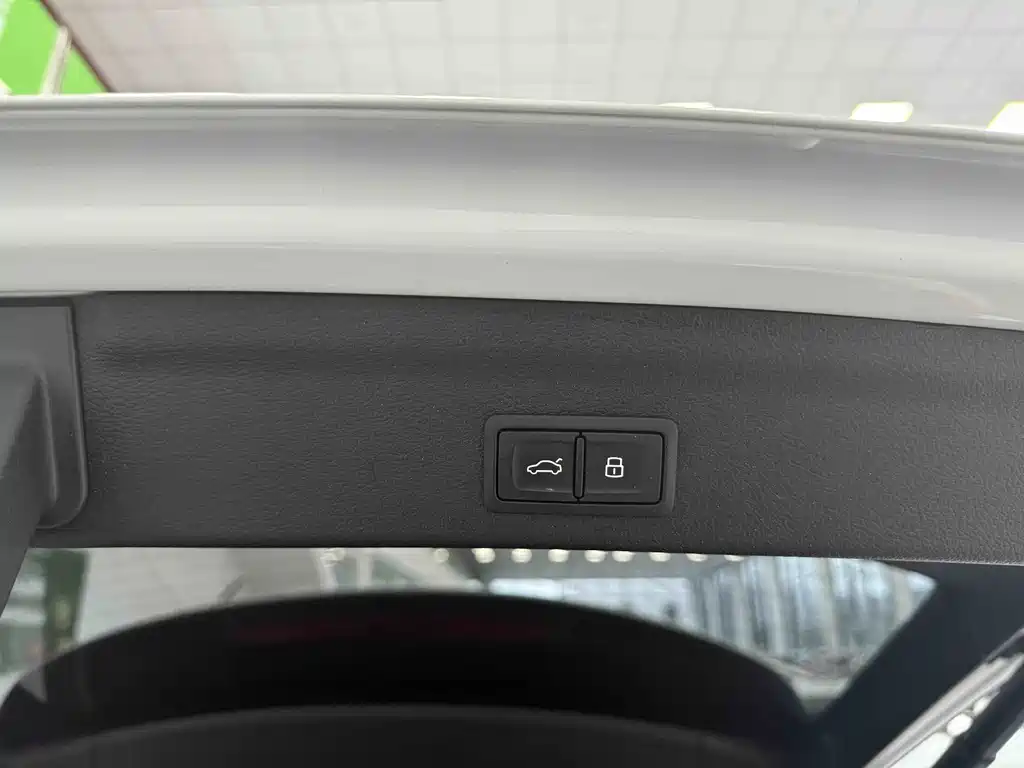 Audi Q3 2022 — фото 18
