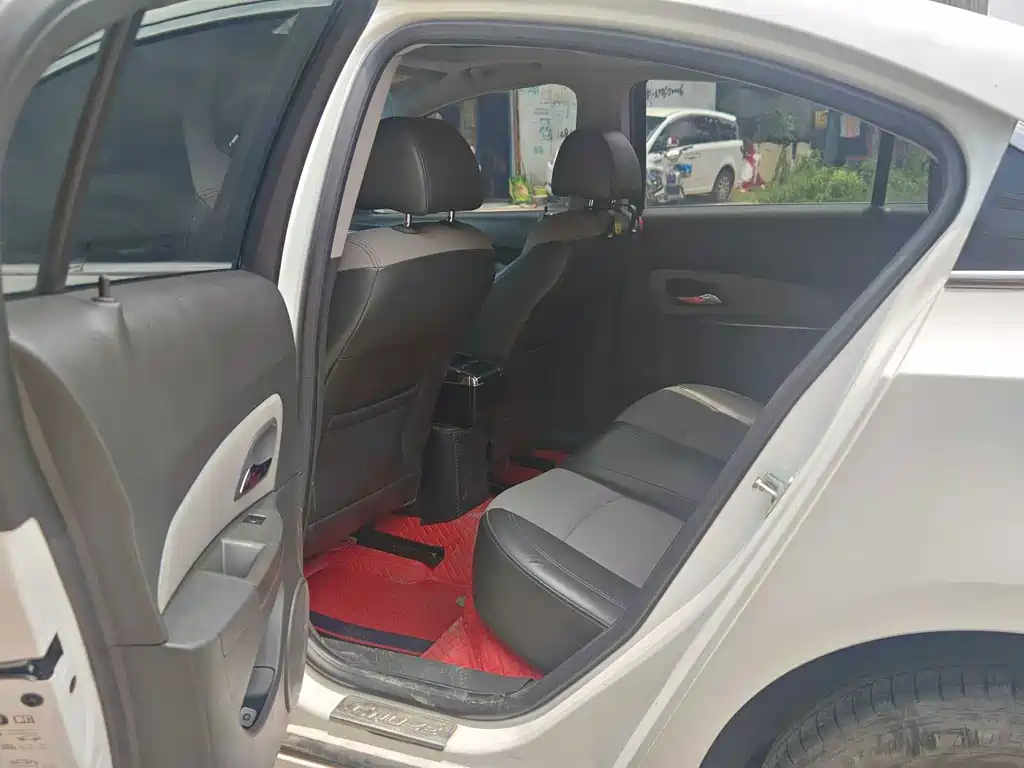 Chevrolet Cruze 2014