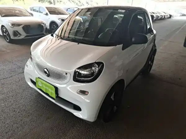 smart fortwo 2019