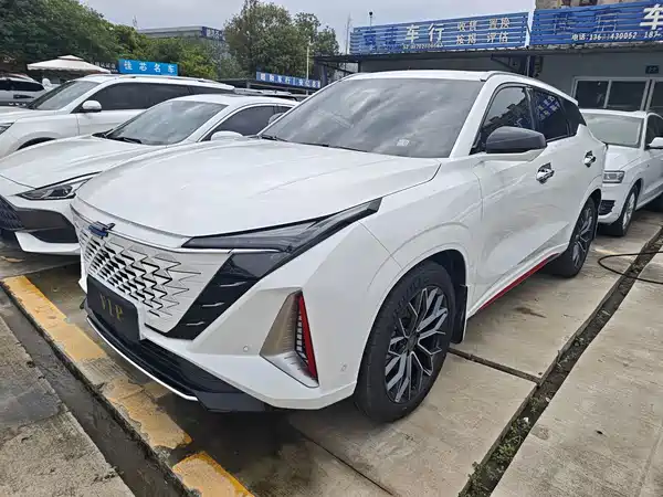Changan Auchan Z6 2022