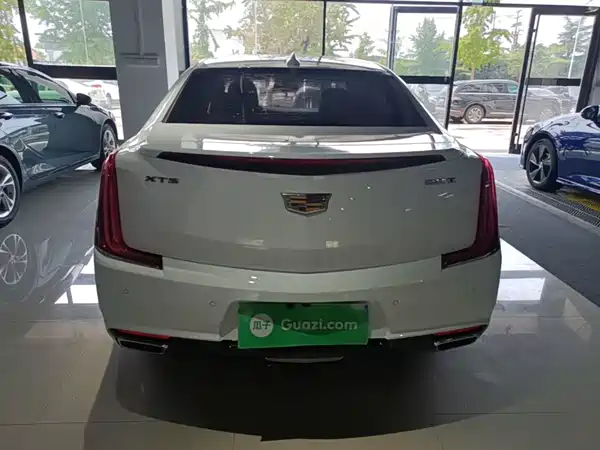 Cadillac XTS 2018
