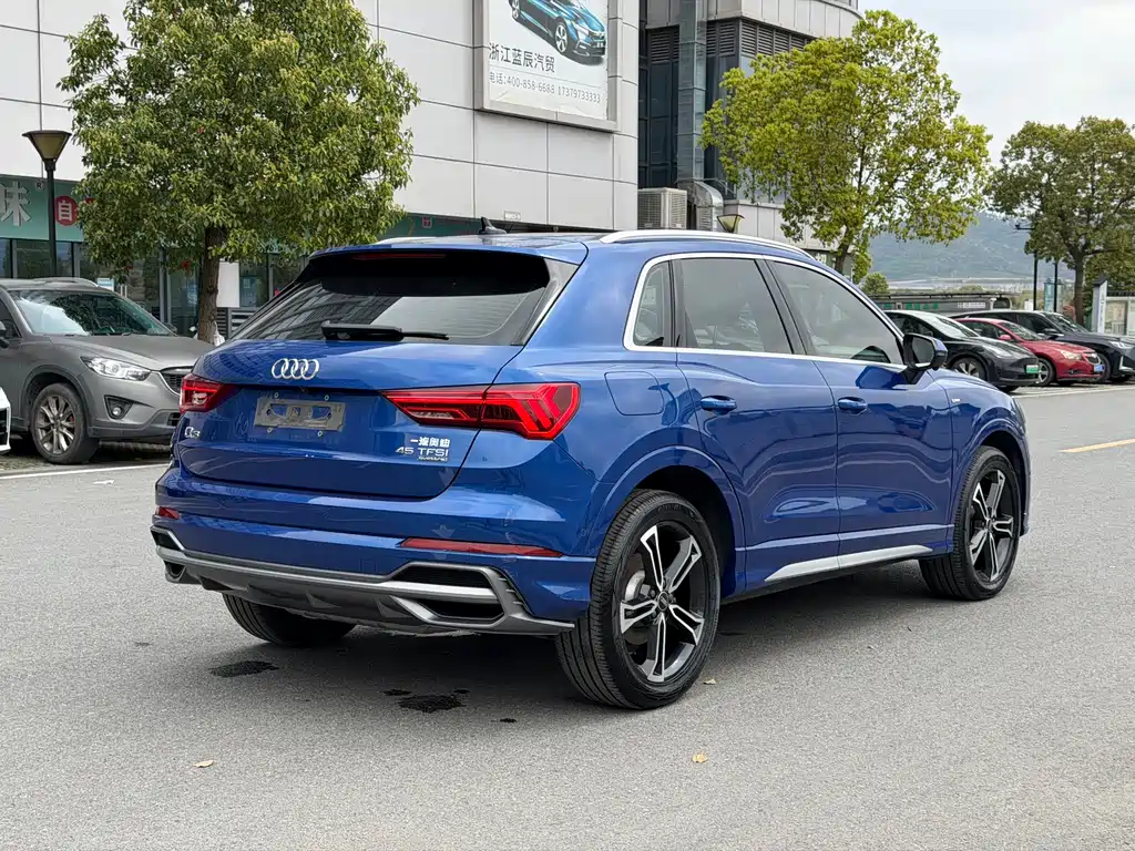 Audi Q3 2022