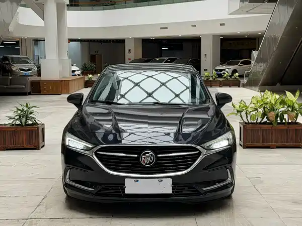Buick LaCrosse 2022