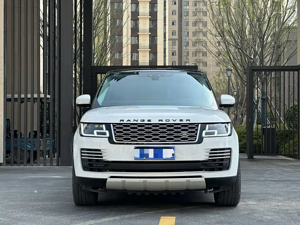 Land Rover Range Rover 2018 — фото 2