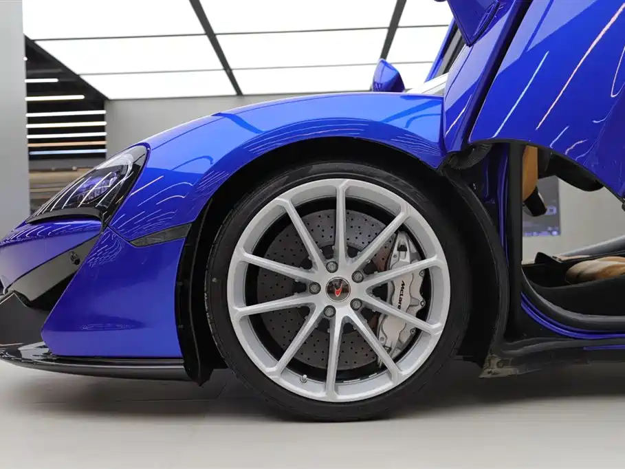 McLaren 570 2018 — фото 14