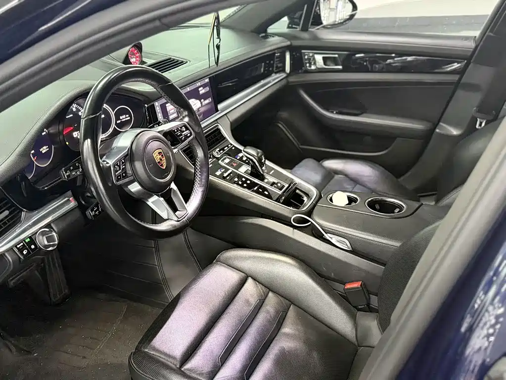 Porsche Panamera 2019 — фото 4