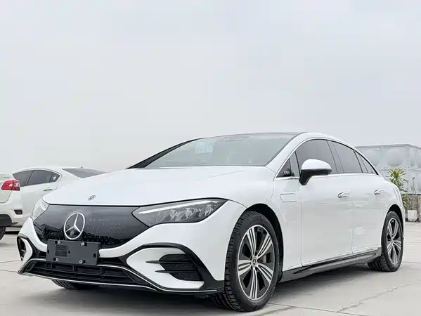 Mercedes-Benz EQE 2022