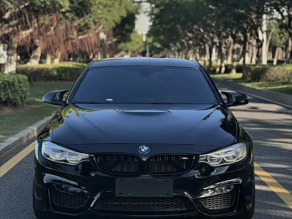 BMW M4 2015 — фото 2