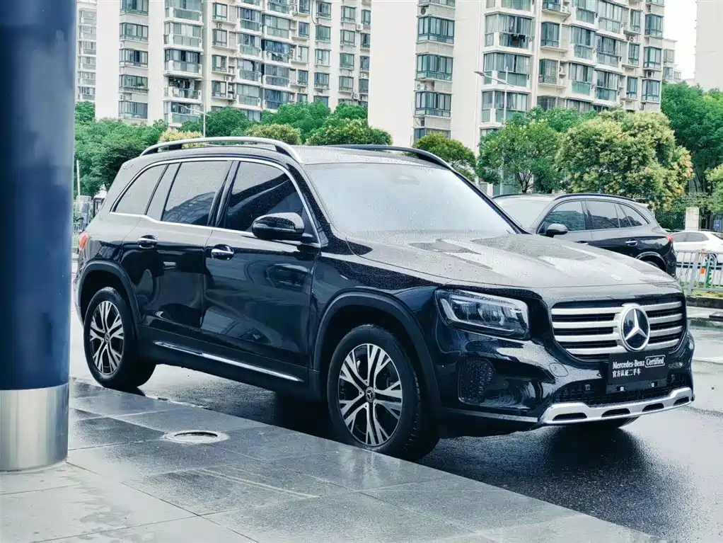 Mercedes-Benz GLB 2025 — фото 8