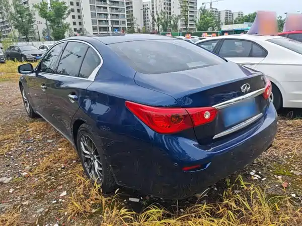 Infiniti Q50L 2017