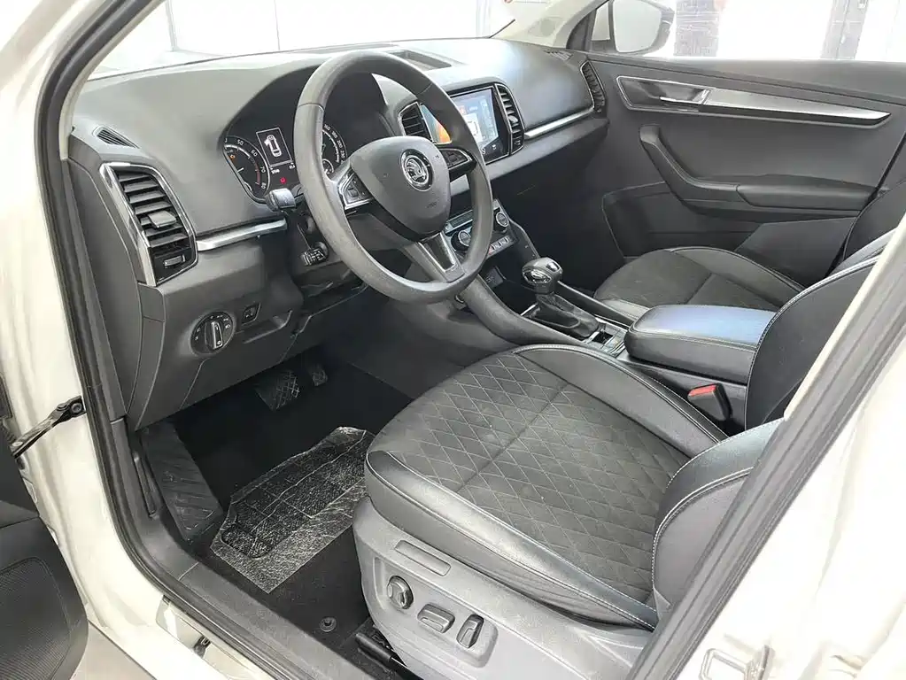 Skoda Karoq 2021