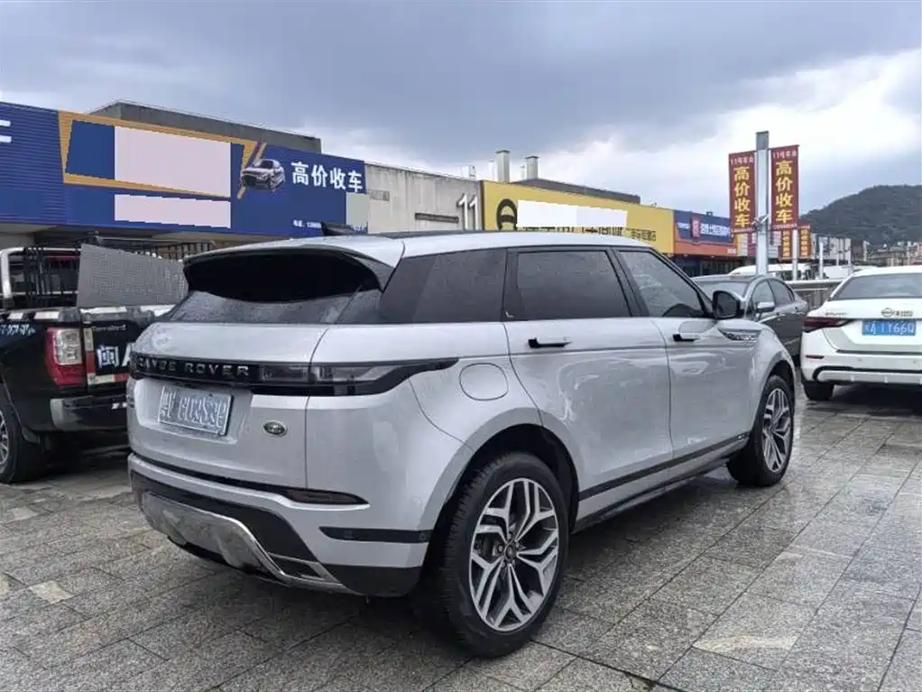 Land Rover Evoque 2021 — фото 4