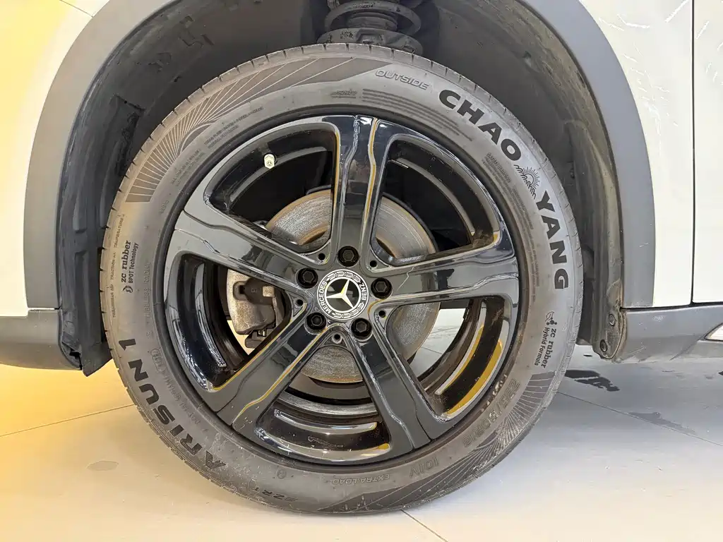 Mercedes-Benz GLA 2019 — фото 24