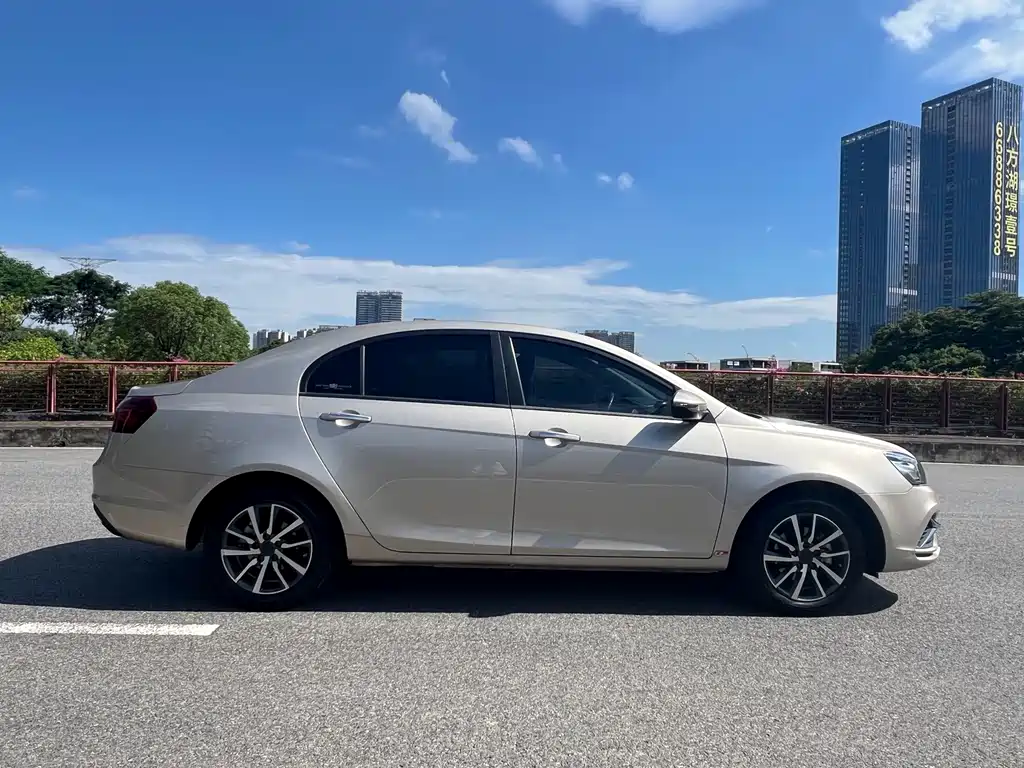 Geely Emgrand 2020 — фото 4