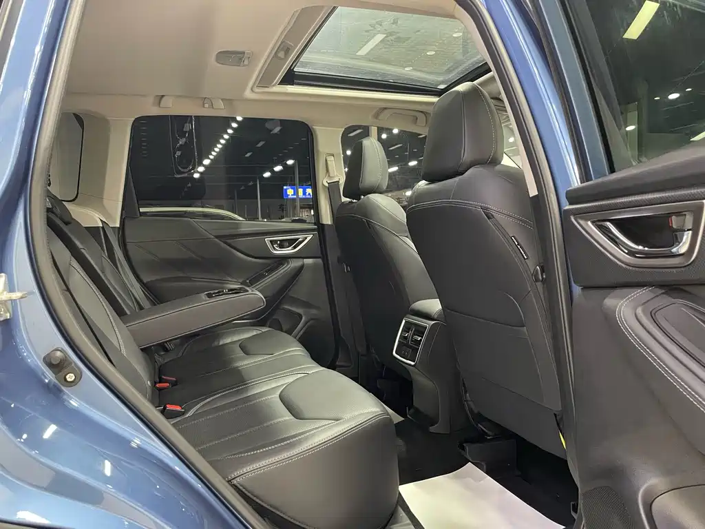 Subaru Forester 2021 — фото 17
