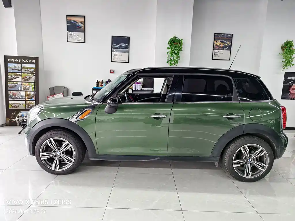 MINI Countryman 2014
