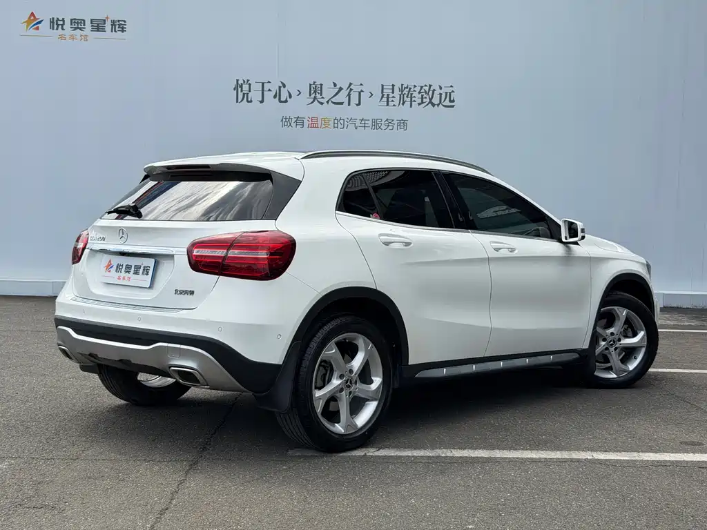 Mercedes-Benz GLA 2017