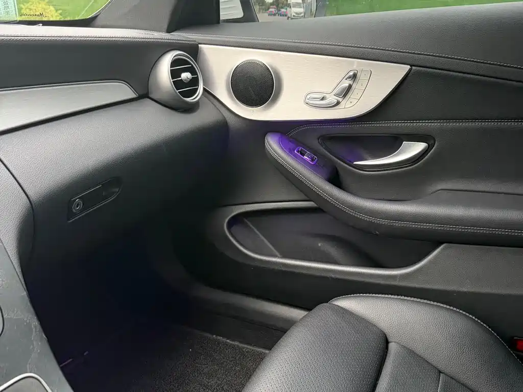Mercedes-Benz C-Class 2020 — фото 15
