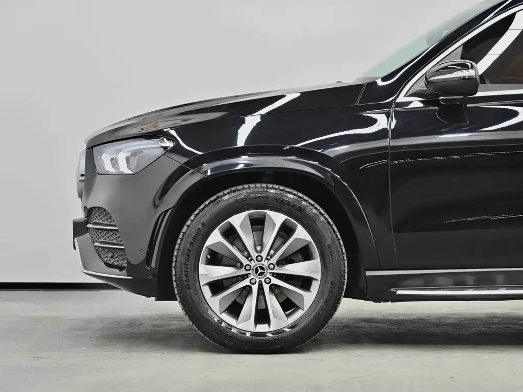 Mercedes-Benz GLE 2023 — фото 20