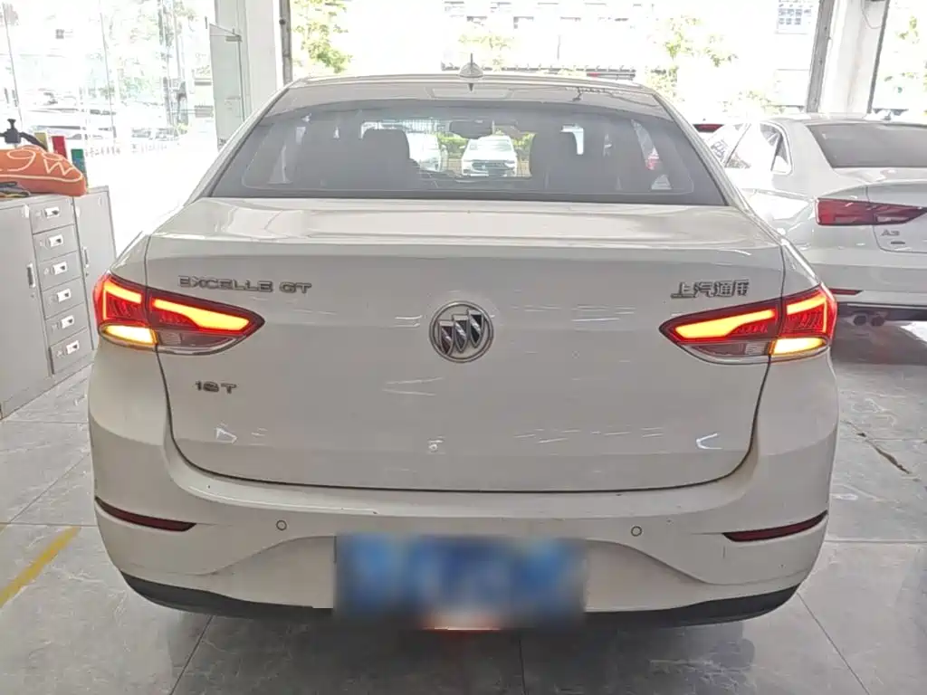 Buick Excelle 2019
