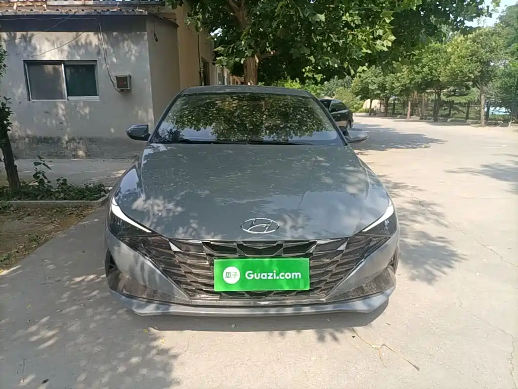 Hyundai Elantra 2021