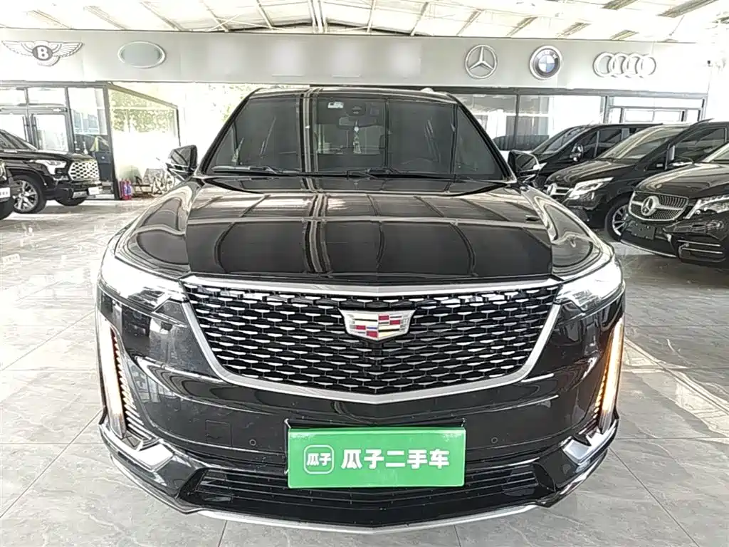 Cadillac XT6 2023 — фото 3