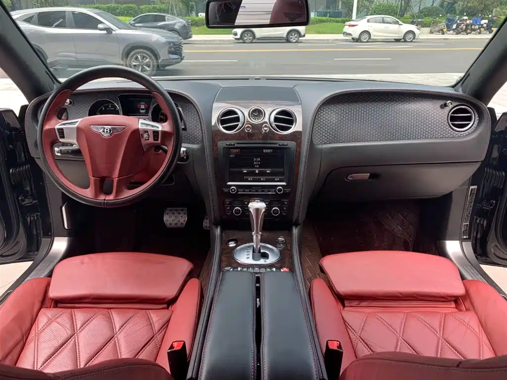 Bentley Flying Spur 2013 — фото 20