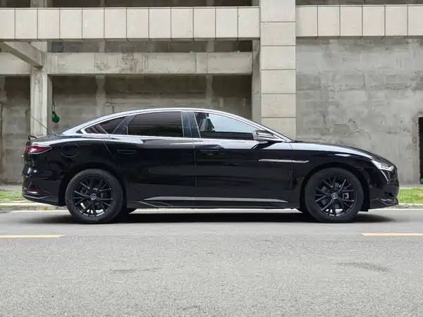 BYD Han 2024