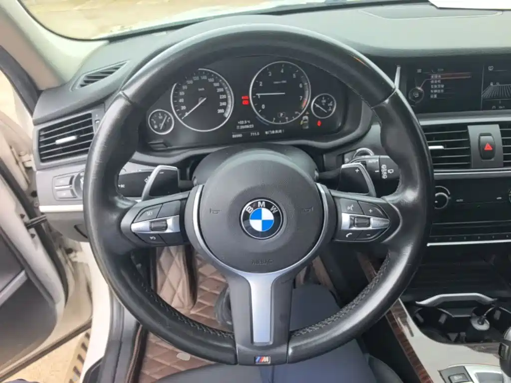 BMW X3 2017 — фото 11