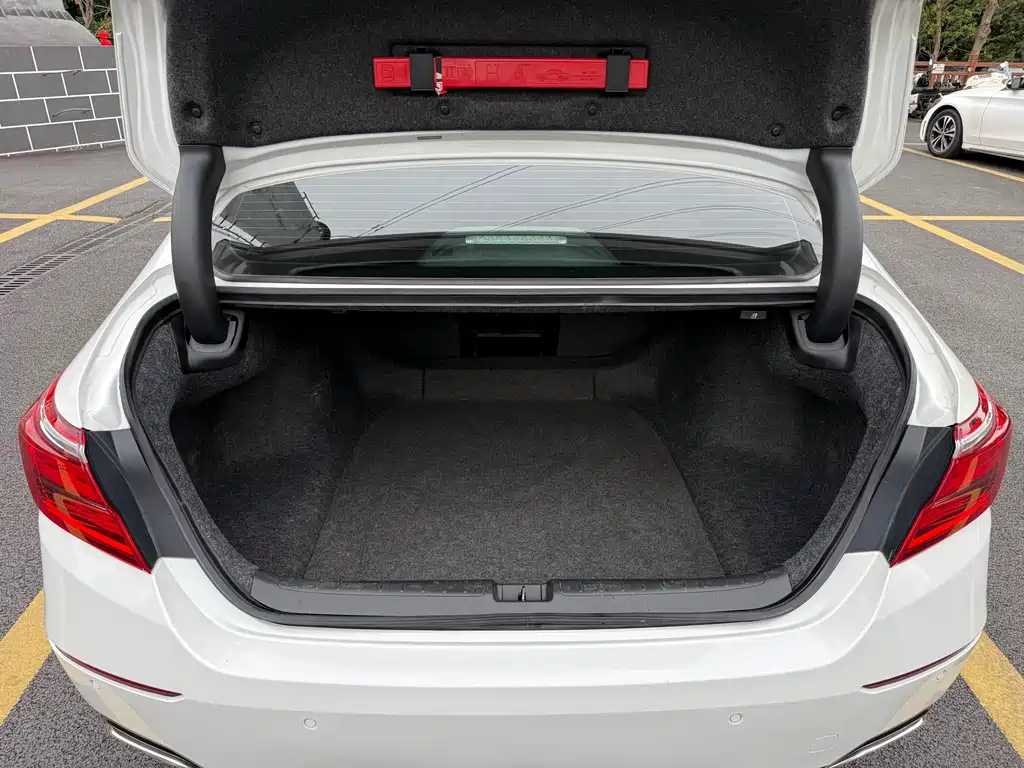 Honda Inspire 2022 — фото 11