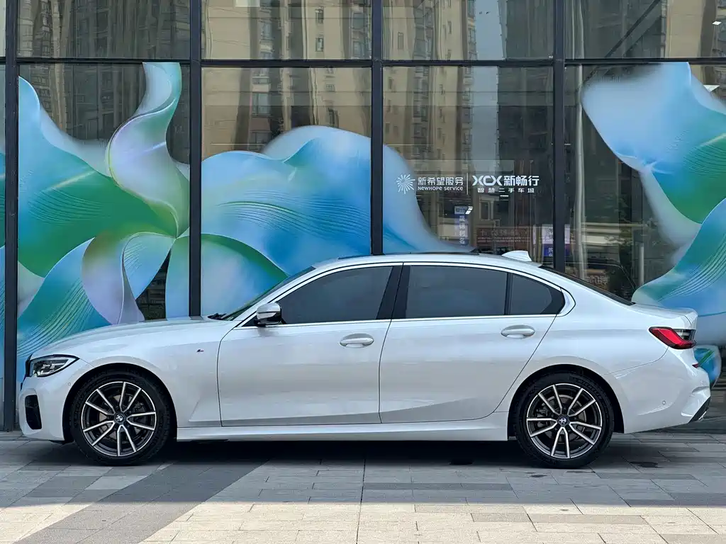 BMW 3 Series 2020