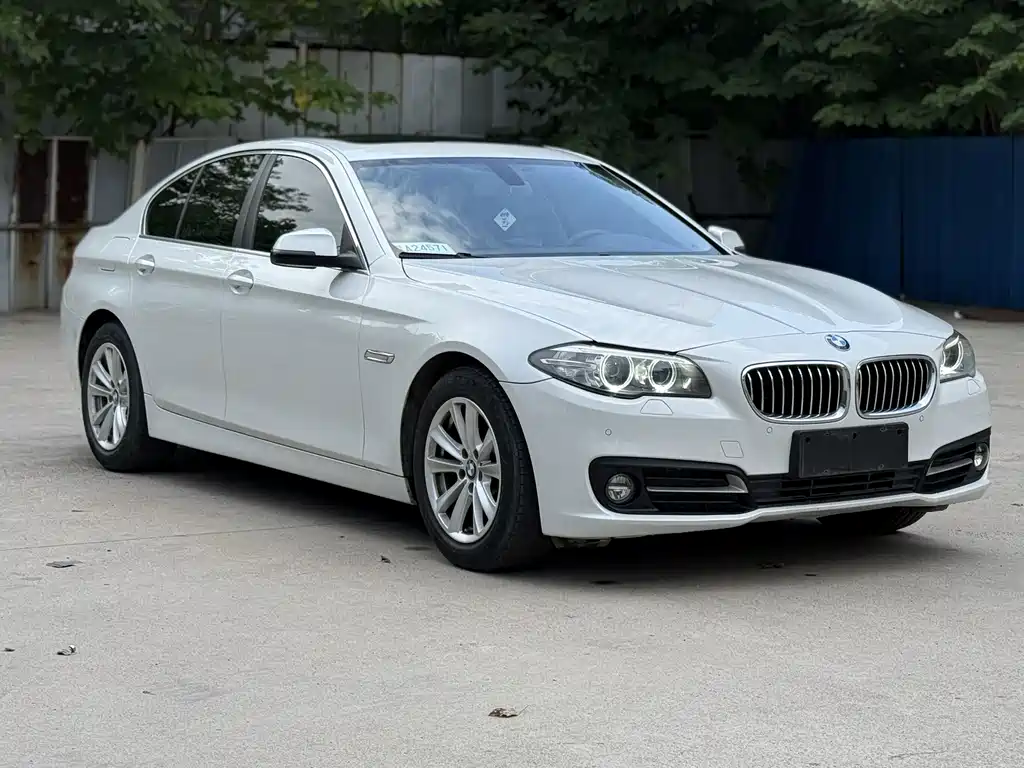 BMW 5 Series 2016