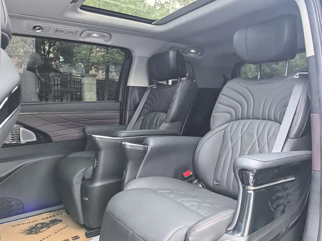GAC Motor Trumpchi M8 2025 — фото 12