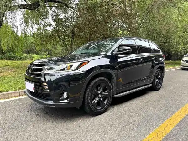 Toyota Highlander 2020