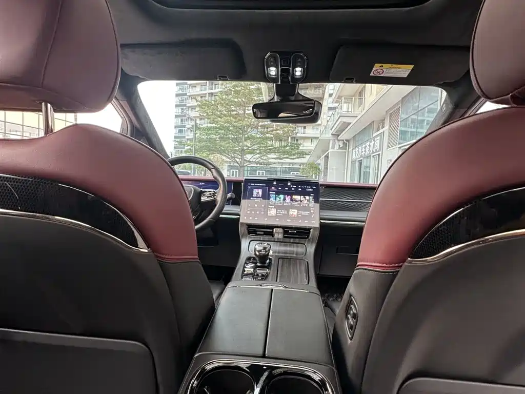 GAC Motor Trumpchi M8 2023 — фото 20