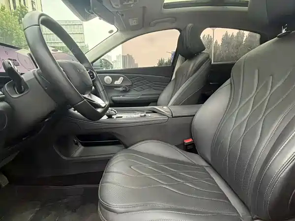 Chery Arrizo 8 PRO 2025