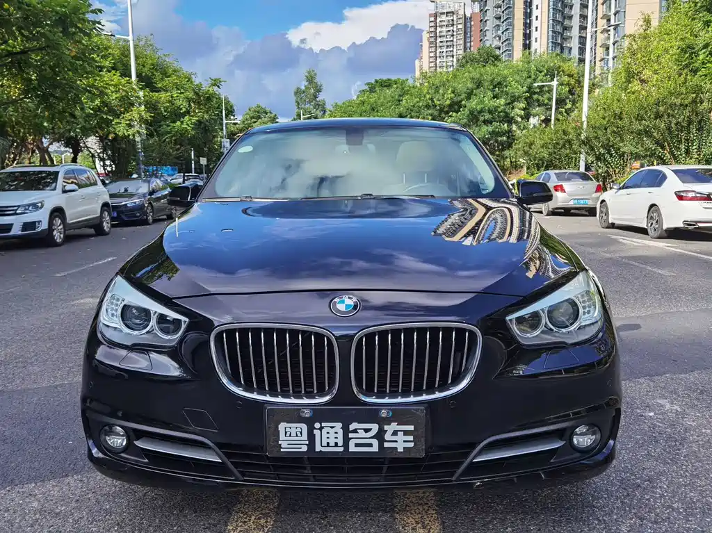 BMW 5 Series GT 2014 — фото 2
