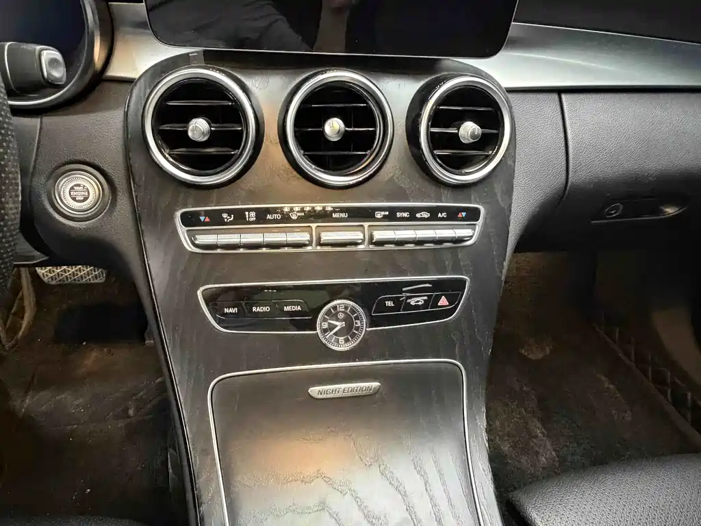 Mercedes-Benz C-Class 2021 — фото 16