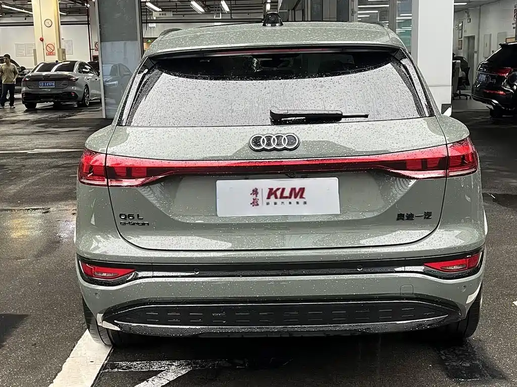 Audi Q6L E-Tron 2025 — фото 3