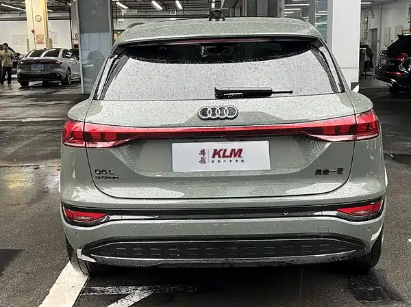 Audi Q6L E-Tron 2025