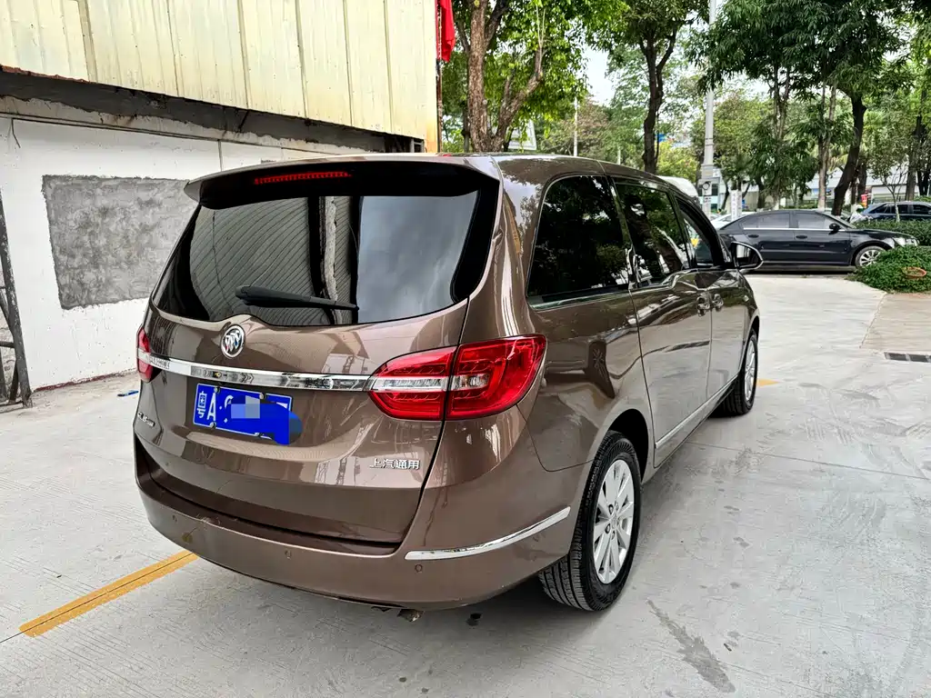 Buick GL8 2019