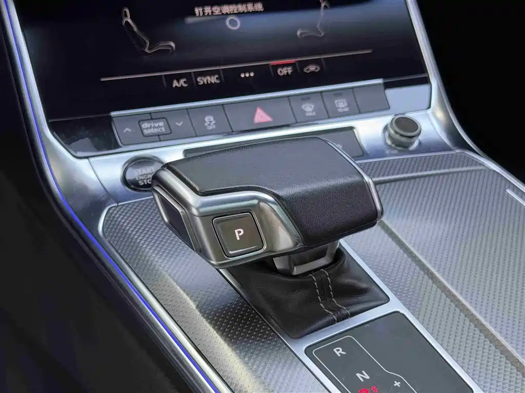 Audi A6L 2021 — фото 15