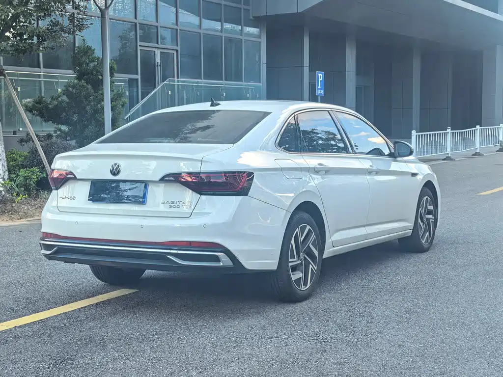 Volkswagen Sagitar 2023