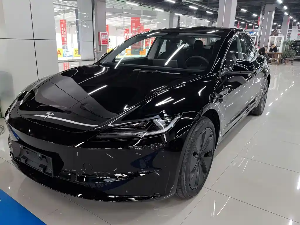 Tesla Model 3 2026