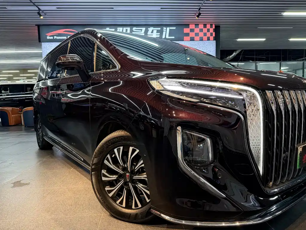 Hongqi HQ9 PHEV 2024