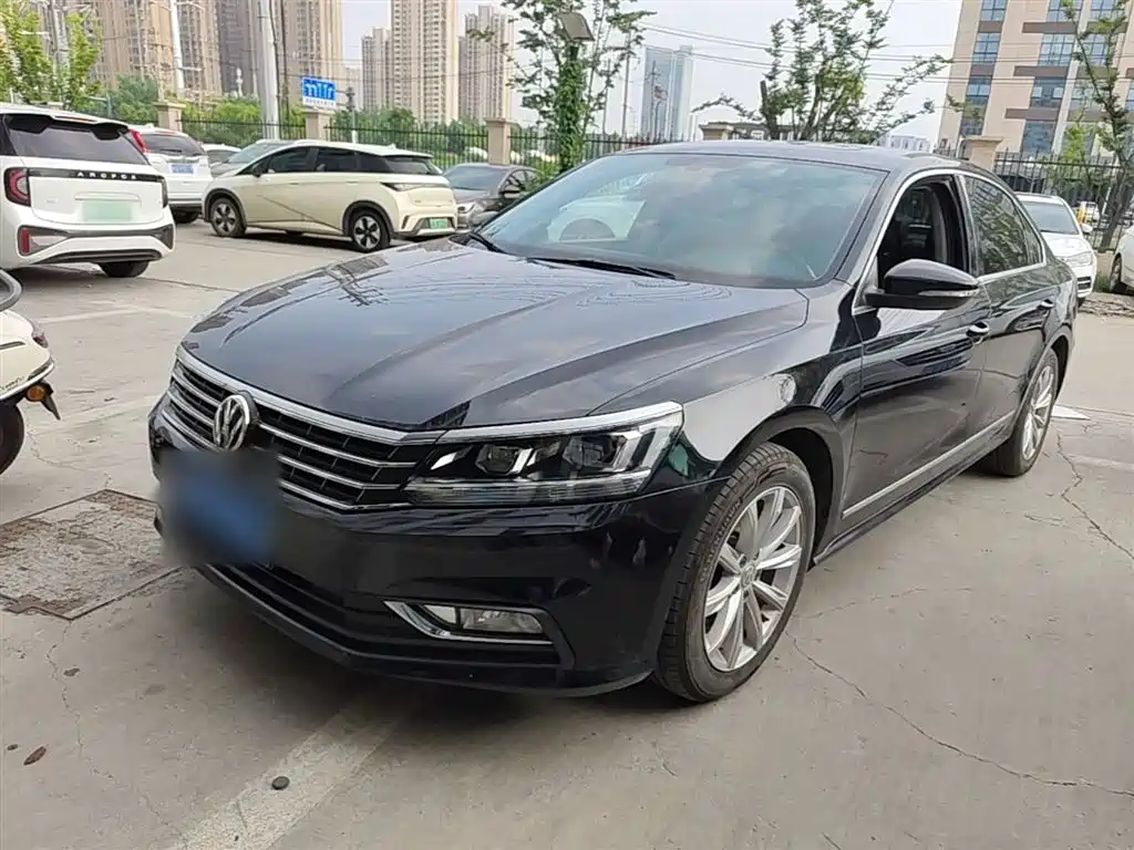 Volkswagen Passat 2016 — фото 1