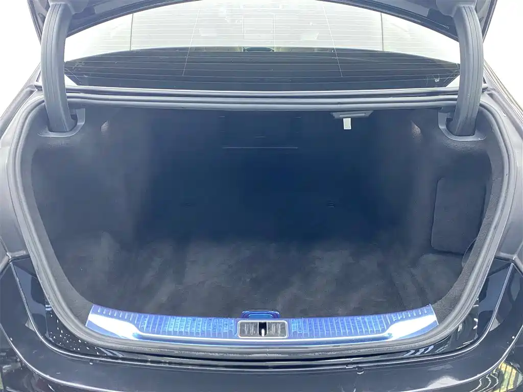 Mercedes-Benz S-Class 2022 — фото 33