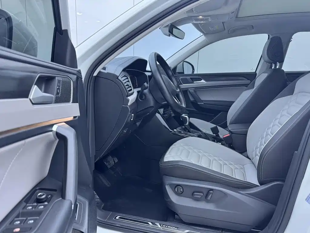 Volkswagen Tayron 2023