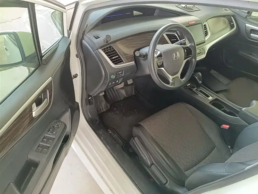 Honda Jade 2019 — фото 16