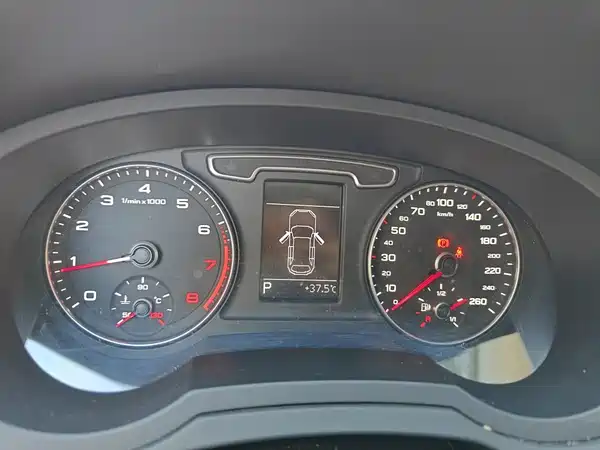 Audi Q3 2016